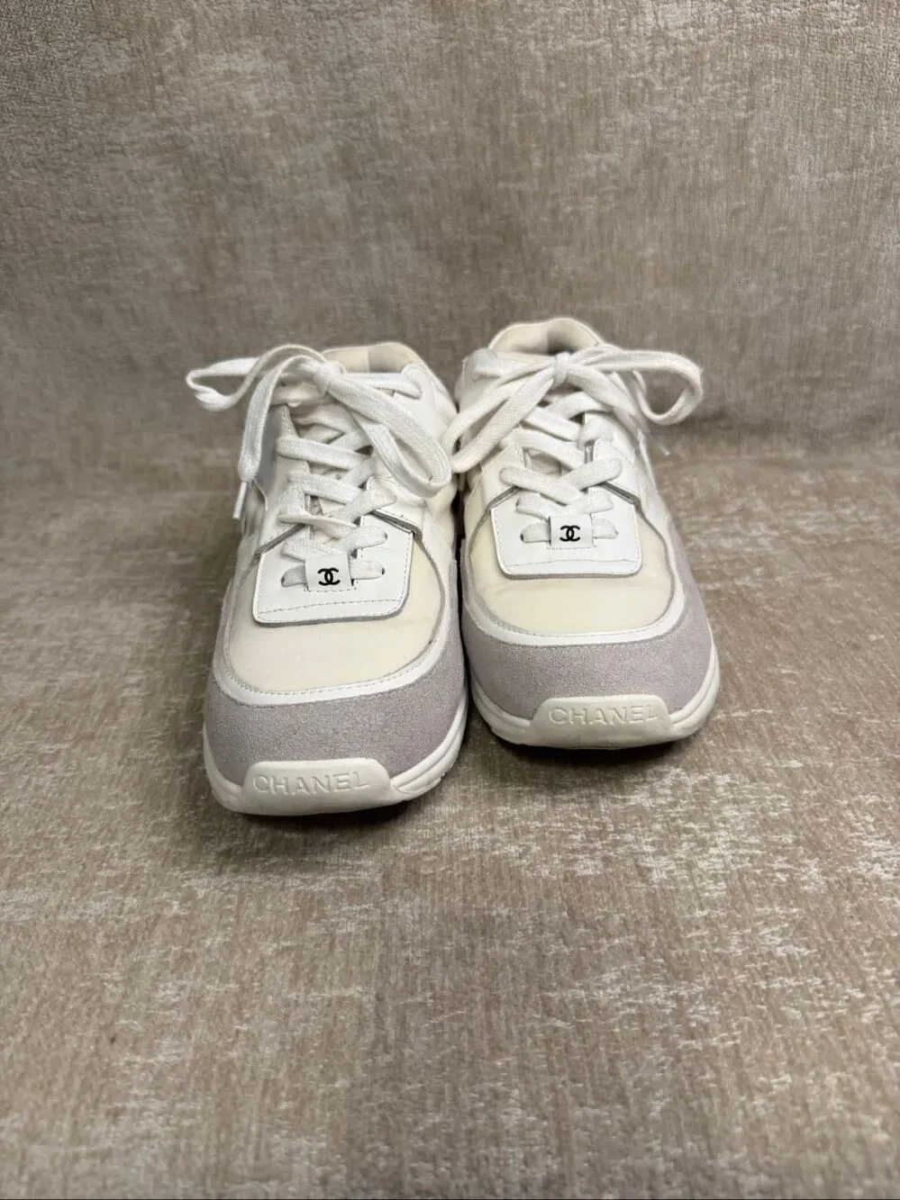 CHANEL womens cc